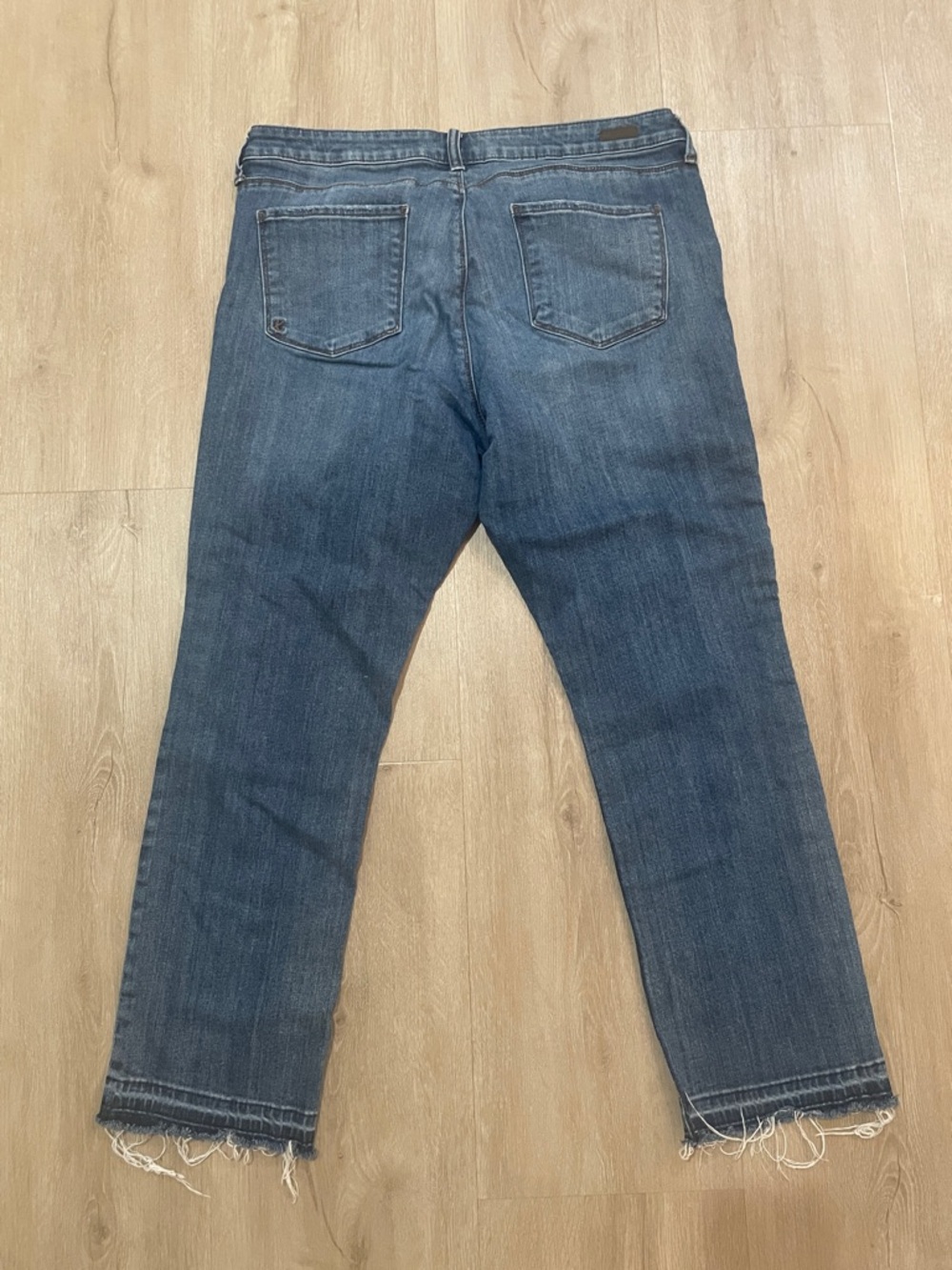 Kut From the Kloth Reese Ankle Straight Leg Distressed Dark Blue Jeans 16 - Picture 3 of 11